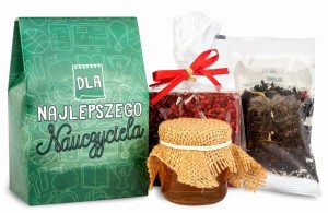 Zestaw prezent na dzień nauczyciela słodycze herbata w pudełku