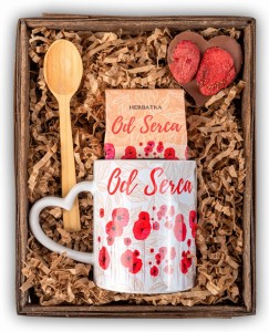 Kosz prezentowy z kubkiem, herbatą na walentynki i dzień kobiet prezent