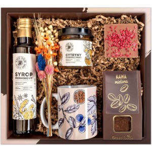 Kosz prezentowy zestaw z kawą, kubkiem i syropem z cytrynami. Pudełko prezentowe