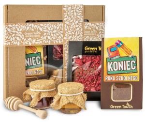 Zestaw prezentowy dla nauczyciela - kawa, czekolada na zakończenie roku szkolnego