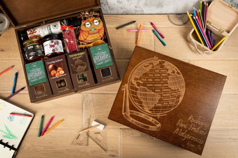 Zestaw prezentowy dla nauczyciela prezent w skrzynce (6).JPG