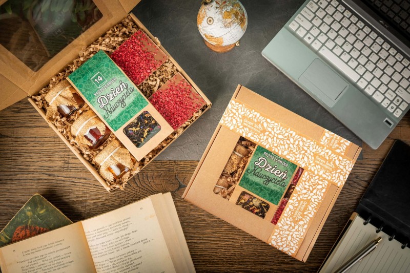 prezent na dzień nauczyciela (3).JPG