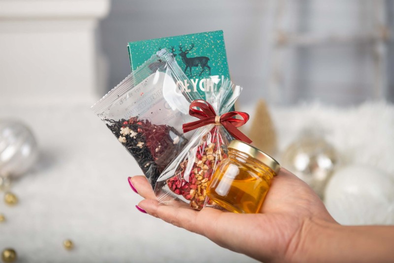 Prezent na swieta mikolajki podziekowanie herbata czekolada miodek  (1).JPG