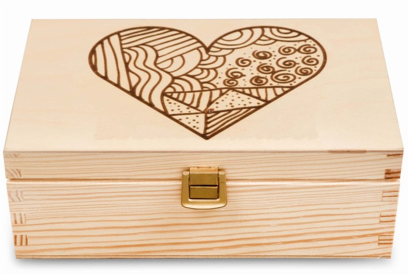 grawerowana skrzynka zestaw herbat na walentynki i dzień kobiet (8).jpg