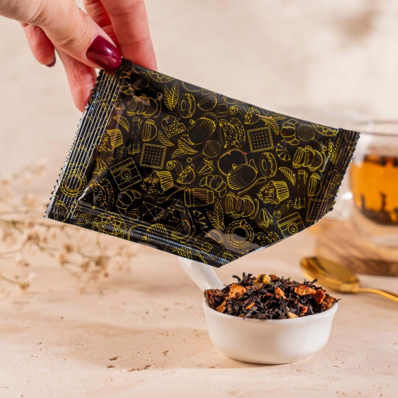 pudelko box upominek z herbata i czekolada pillow gift by Green Touch (1).jpg