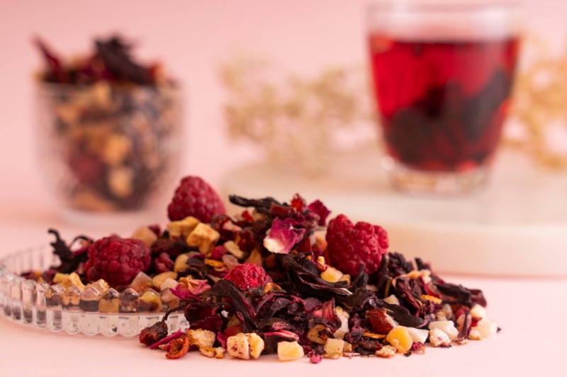 herbata owocowa Kolorowa Rozkosz Green Touch z malina (2).jpg