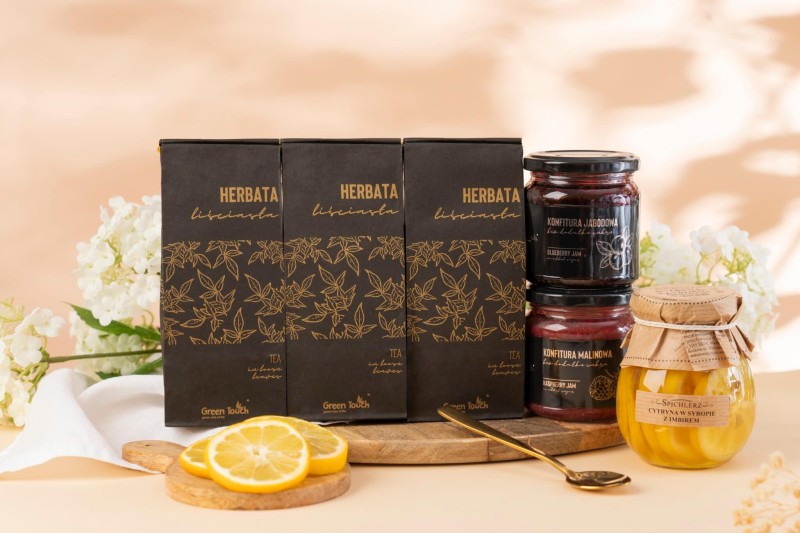 Zestaw prezentowy kosz zestaw herbat konfitury malinowa jagoodowa cytryny (4).jpg