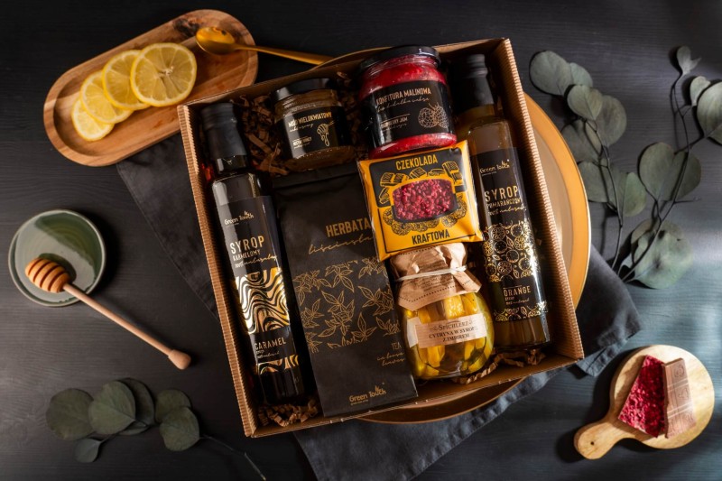 Zestaw kosz prezentowy upominek herbata syropy miod konfitura cytryny box (2).jpg