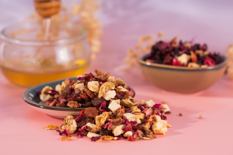 Herbata owocowa pieczona gruszka 100 g gruszka jabłko róża agrest rodzynki (2).jpg