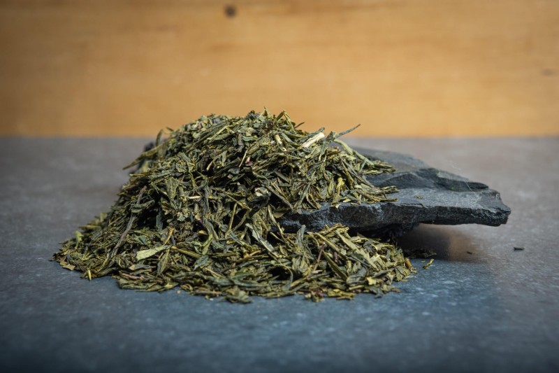 Sencha 50 g herbata zielona z Chin klasyczna i delikatnie roślinna