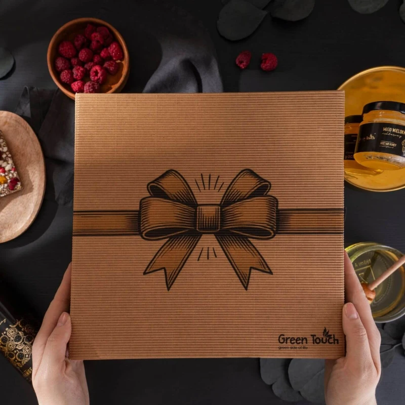 Kosz box prezentowy prezent upominek herbata batony konfitura syrop zdrowy (4).jpg