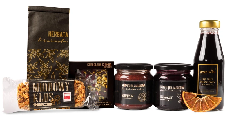 ZESTAW KOSZ PREZENTOWY SŁODYCZE BEZ DODATKU CUKRU PREZENT HERBATA CZEKOLADA (2).jpg