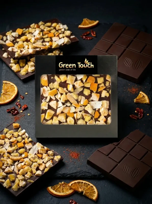 Czekolada z pomarańczą liofilizowaną i chilli gorzka ciemna kakao 70_ (6).webp