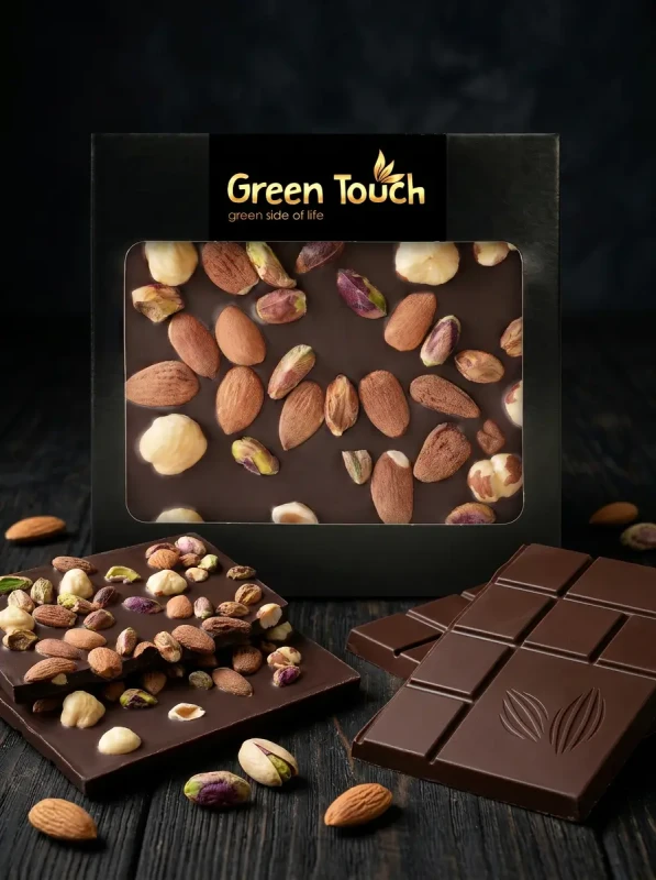 Czekolada ciemna gorzka orzechowa 70_ kakao orzechy laskowe pistacje 100 g (3).webp