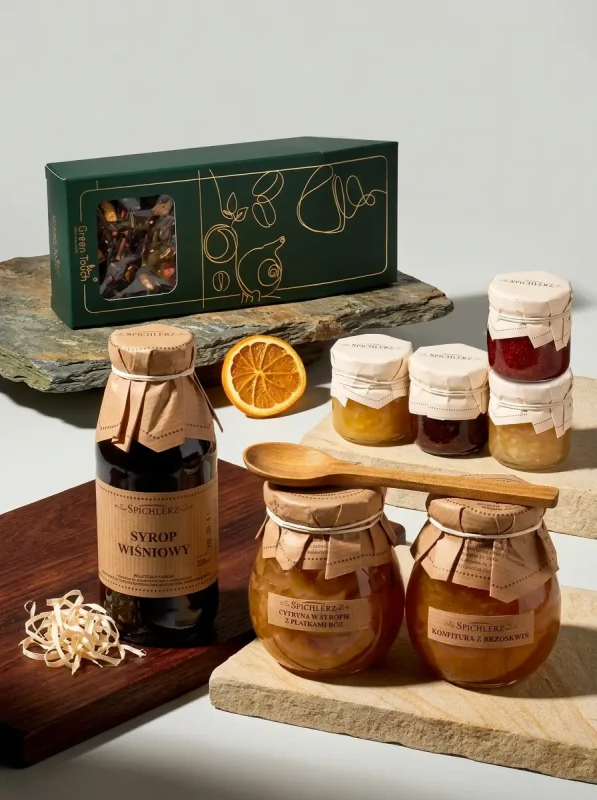 Kosz prezentowy zestaw konfitury syrop cytryny w syropie kraftowy prezent (2).webp
