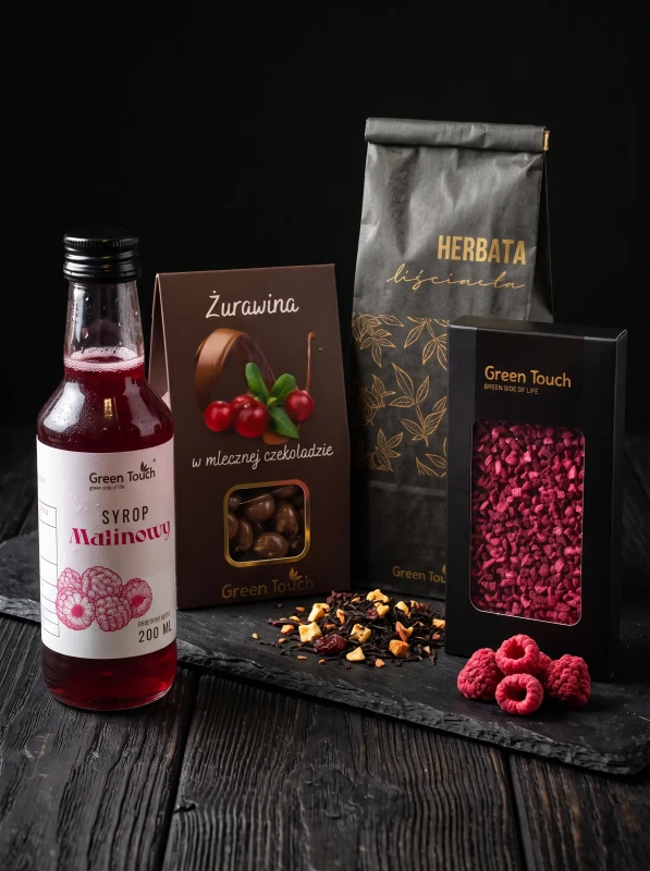 Zestaw prezentowy box herbata czekolada syrop malinowy żurawina upominek (1).webp