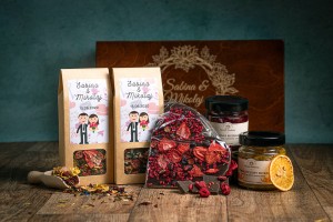 Skrzynka prezentowa podziękowanie dla rodziców, świadków zestaw herbat grawer