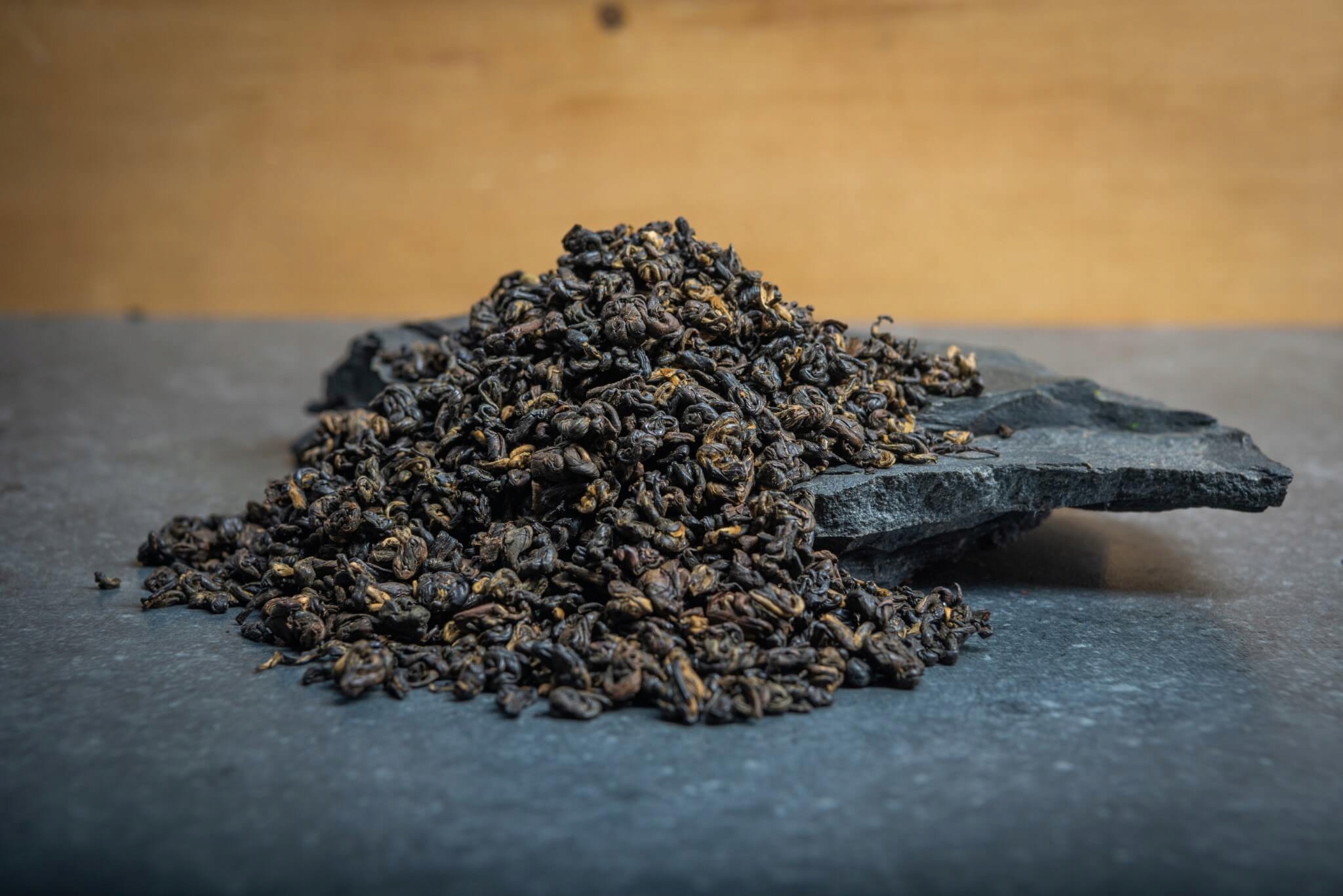 Herbata czarna EARL GREY ROYAL 50 g LIŚCIASTA YUN MING PREMIUM Z BERGAMOTKĄ (1).jpeg (3).jpeg