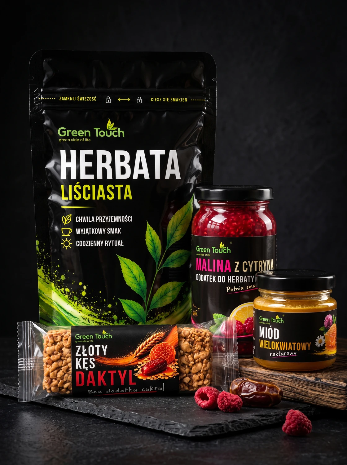 Aranżacja zestawu BX01 – czarna herbata, miód, malina z cytryną i baton