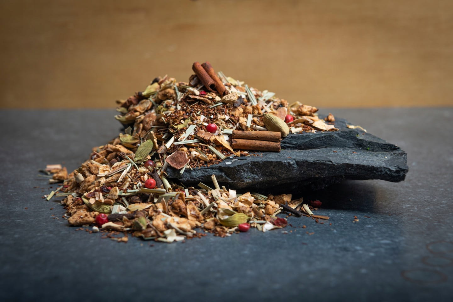 Herbatka ziołowa mieszanka napar po posiłku 50 g mięta rumianek anyż ślaz